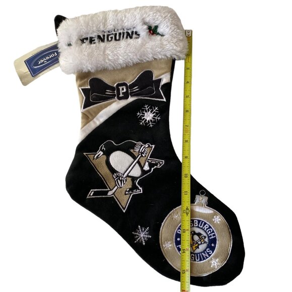 Pittsburgh Penguins NHL Christmas Stocking Embroidered Logo Faux Fur Cuff - Picture 7 of 12